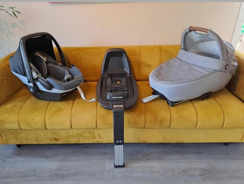 Maxi Cosi Jade reiswieg Fix 3 Isofix base compleet z tekst, Ophalen, Zo goed als nieuw, Combiwagen, Met reiswieg