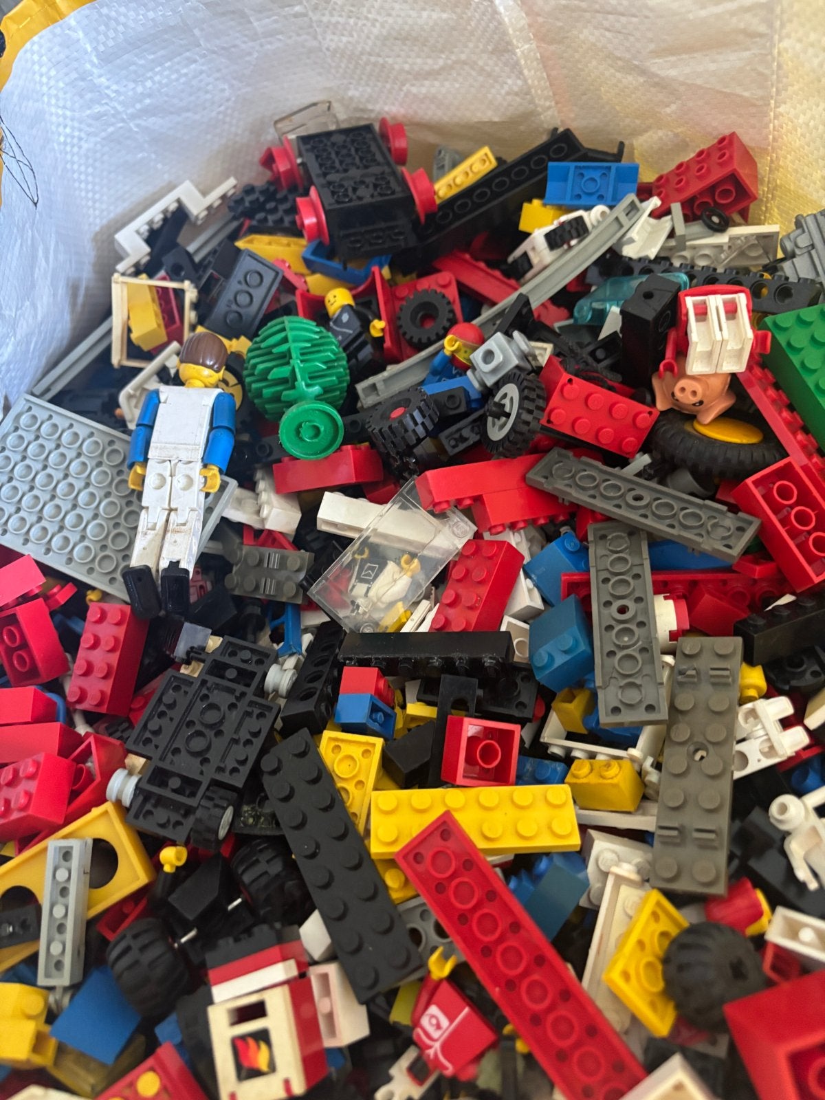 Grote partij LEGO 21 kilo  met grondplaten en treinwagon, Gebruikt, Lego, Ophalen of Verzenden, Losse stenen