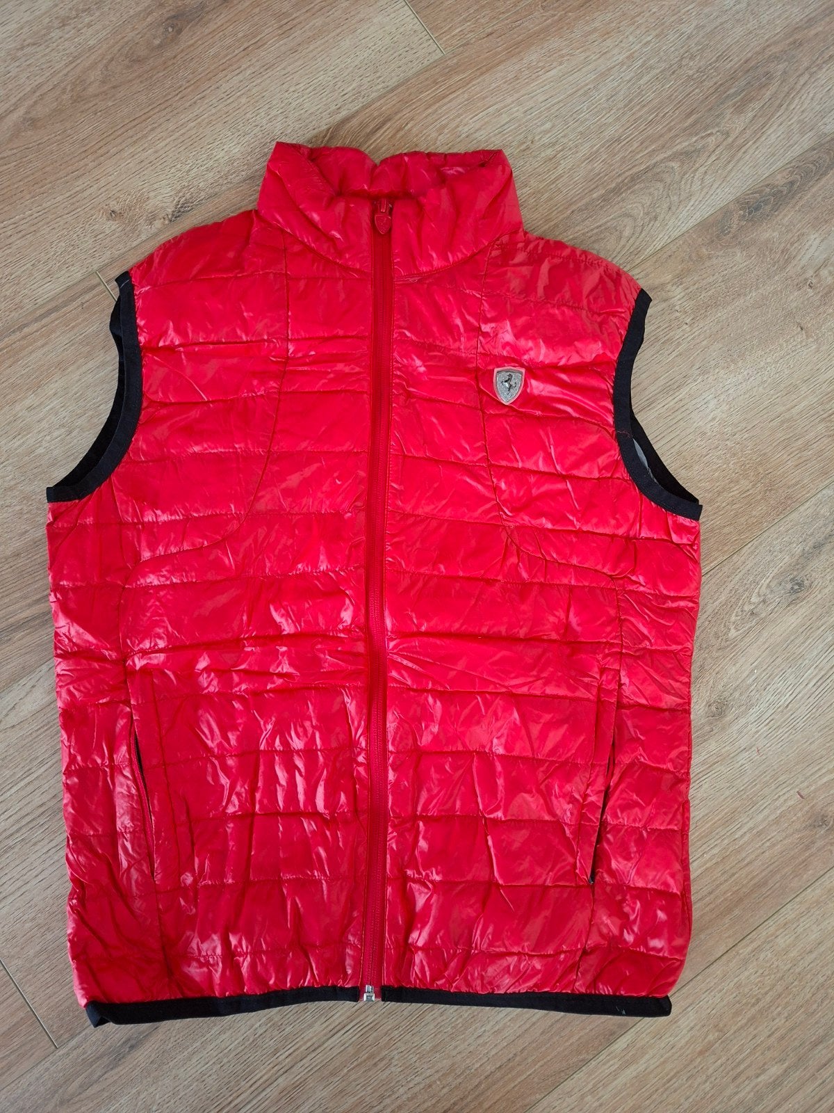 Ferrari F1  bodywarmer maat medium, Ferrari, Maat 48/50 (M), Ophalen of Verzenden, Zo goed als nieuw