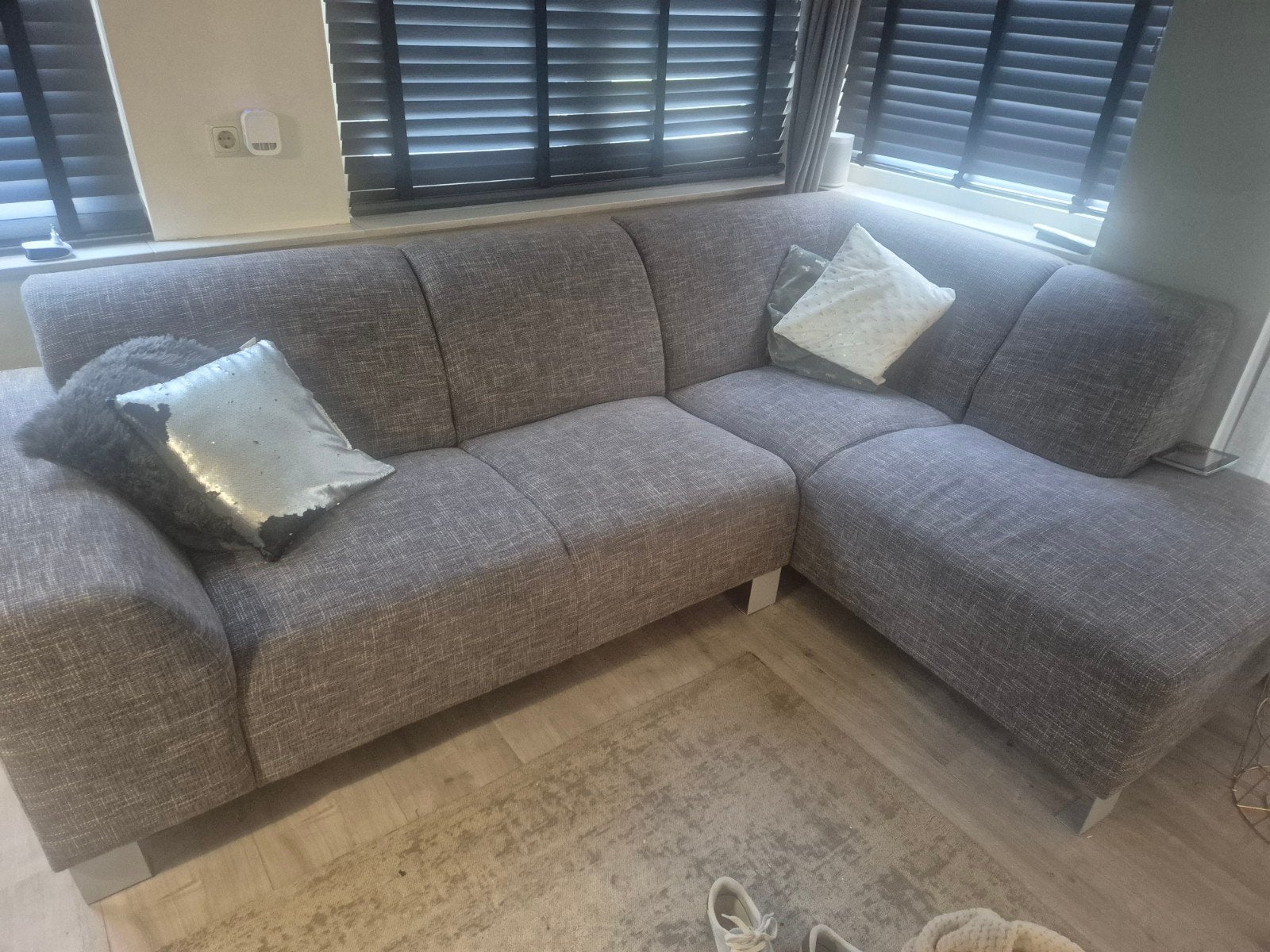 Gratis af te halen: Comfortabele hoekbank (vandaag/morgen), Ophalen