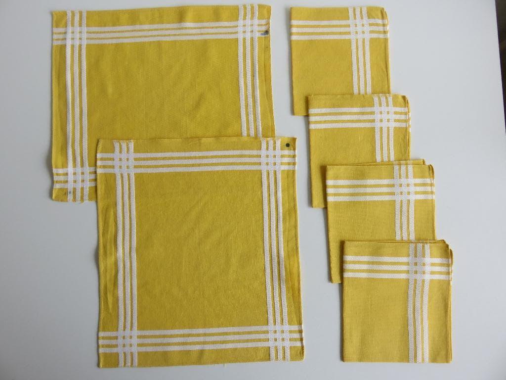 6 Vintage gele servetten met een witte ruit, band, Ophalen of Verzenden, Zo goed als nieuw, Geel, Overige typen