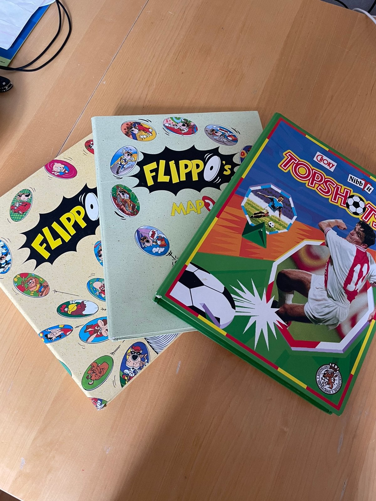 COMPLETE flippo en topshot maps (ook Ronaldo), Ophalen of Verzenden, Winter, Verzameling