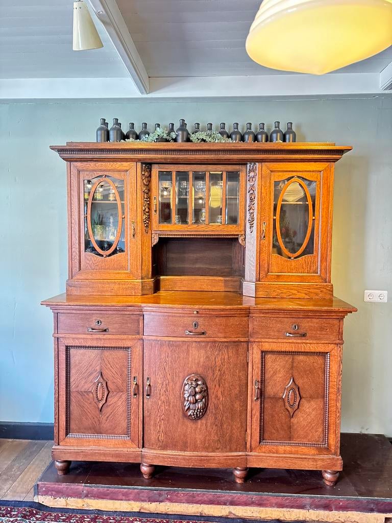 Kast, Ophalen