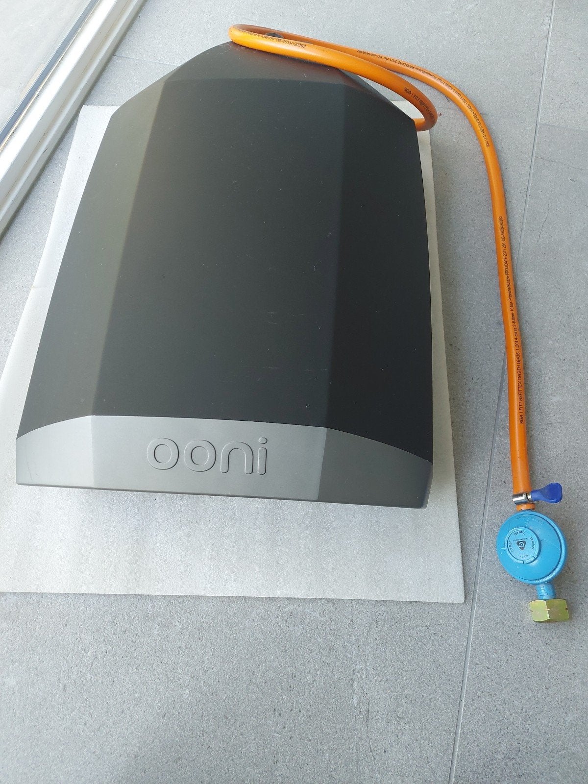 Ooni Koda 12 Gas Pizzaoven met gasdrukregelaar, Tuin en Terras, Ophalen, Zo goed als nieuw, Gas, Vrijstaand