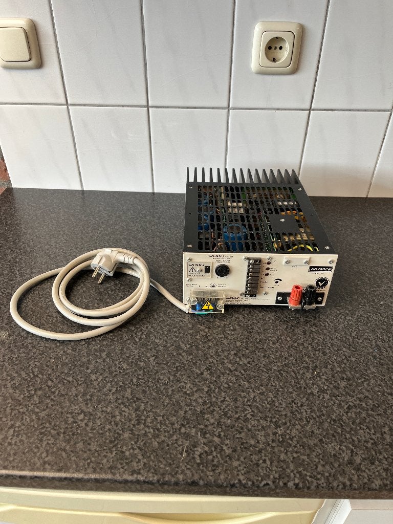 Industriële Advance Power GS600-024 gestabiliseerde voeding, Hobby en Vrije tijd, Elektronica-componenten, Ophalen of Verzenden
