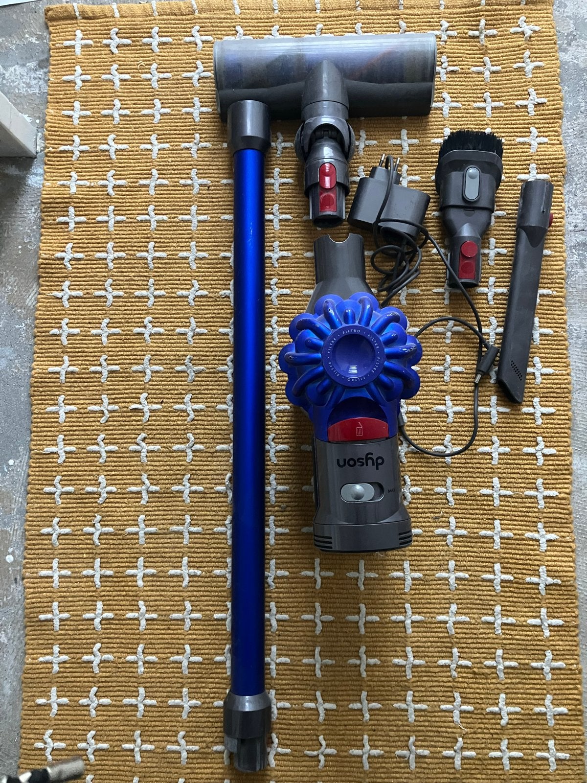 Dyson Steelstofzuiger met accessoires-niet werkend, Ophalen, Gebruikt, Draadloos, Dyson