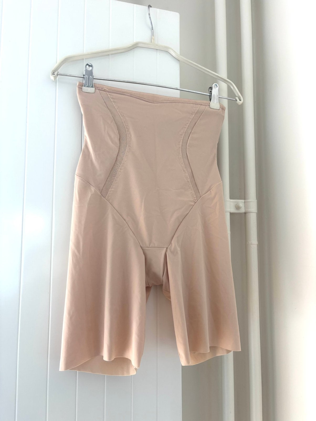 Maidenform Cool Comfort Firm Foundations shapewear maat M, Ophalen of Verzenden, Zo goed als nieuw, Zwart, Kort