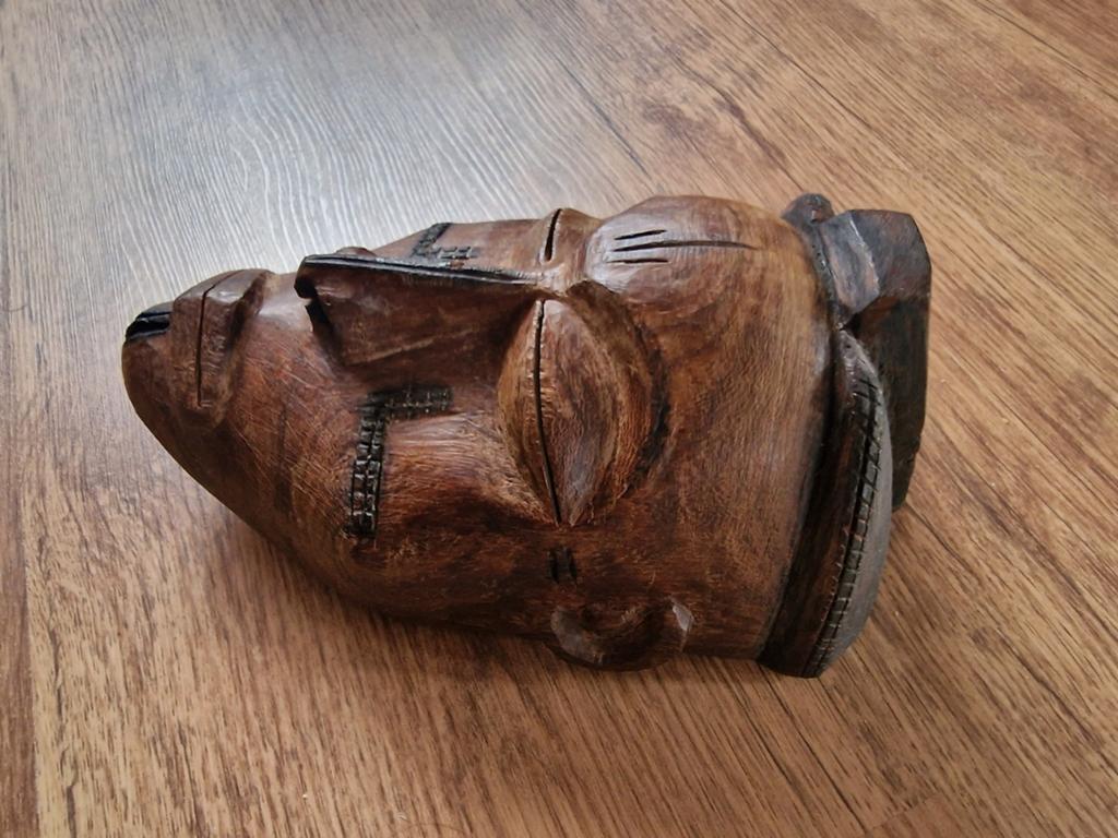 Houten Afrikaans Masker - Handgesneden Decoratie, Ophalen of Verzenden