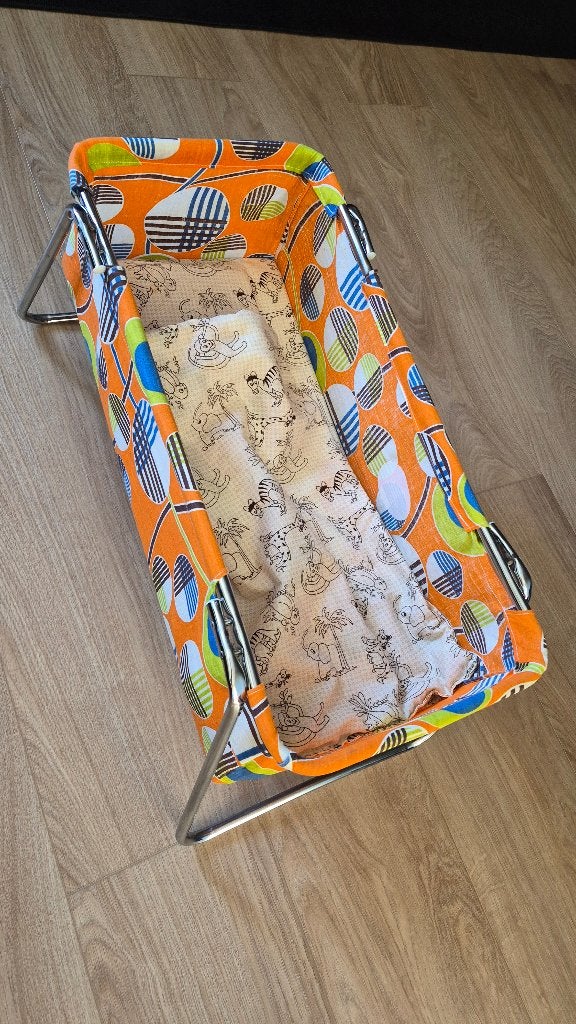 Campingbedje pop gratis, Kinderen en Baby's, Speelgoed | Poppen, Ophalen, Gebruikt, Overige typen