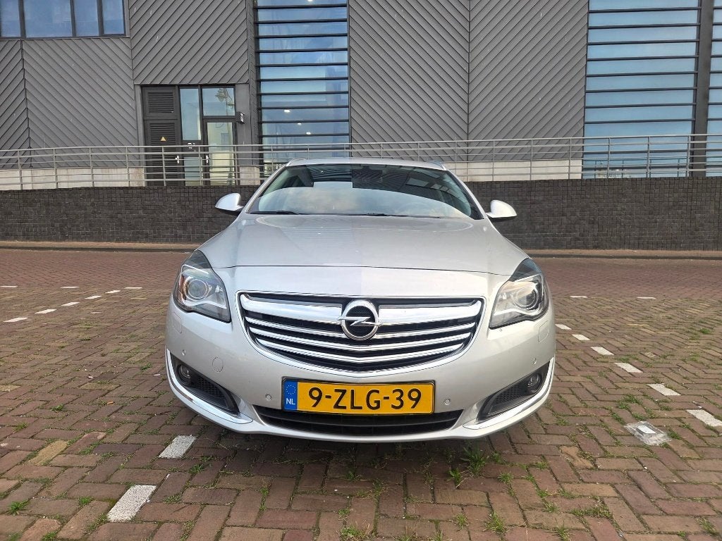 Opel Insignia 1.6 Turbo 125KW Sports T. Automaat Leder Navi, Auto's, 15 km/l, Zwart, 4 cilinders, Stationwagon
