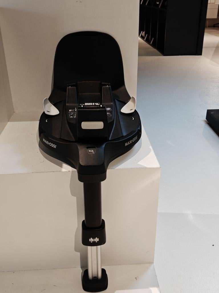 Maxi cosi Familyfix 360 pro, Ophalen, 0 t/m 18 kg, Zo goed als nieuw, Isofix