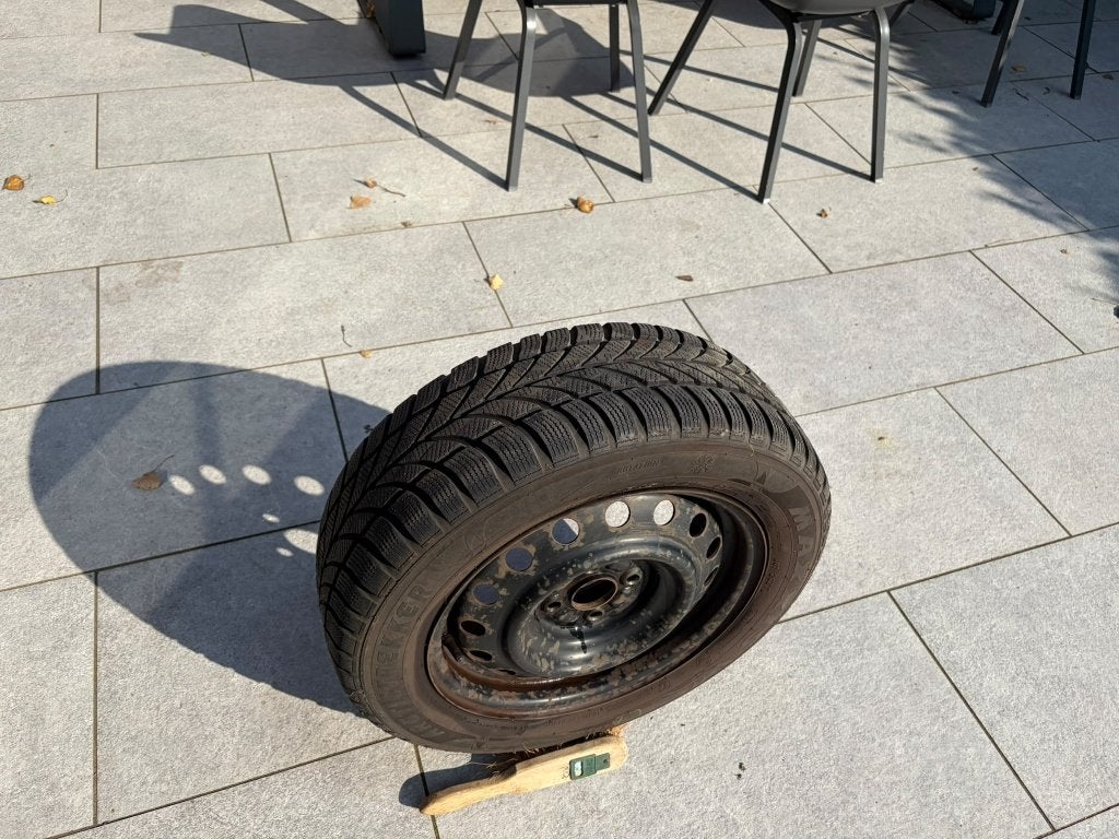 winterbanden Maxxis WP-05 Arctictrekker incl stalen velgen, Ophalen, Gebruikt, 15 inch, Banden en Velgen
