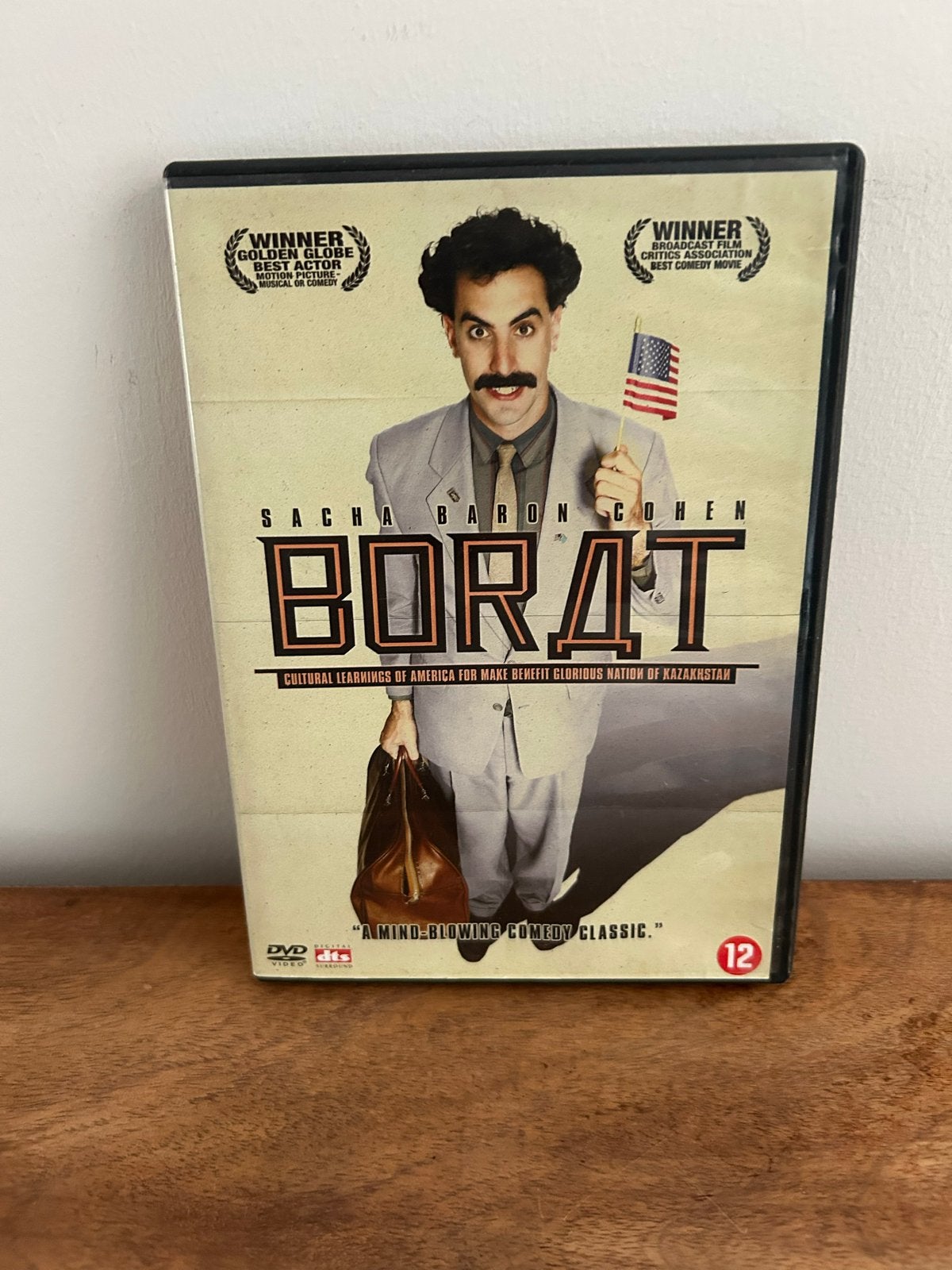 Borat - DVD (Komedie, Sacha Baron Cohen), Nederlands, Ophalen of Verzenden, Zo goed als nieuw, Vanaf 12 jaar