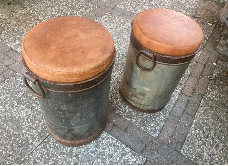 Antieke Boerderij Krukken met Lederen Zetel (2 stuks), Ophalen of Verzenden