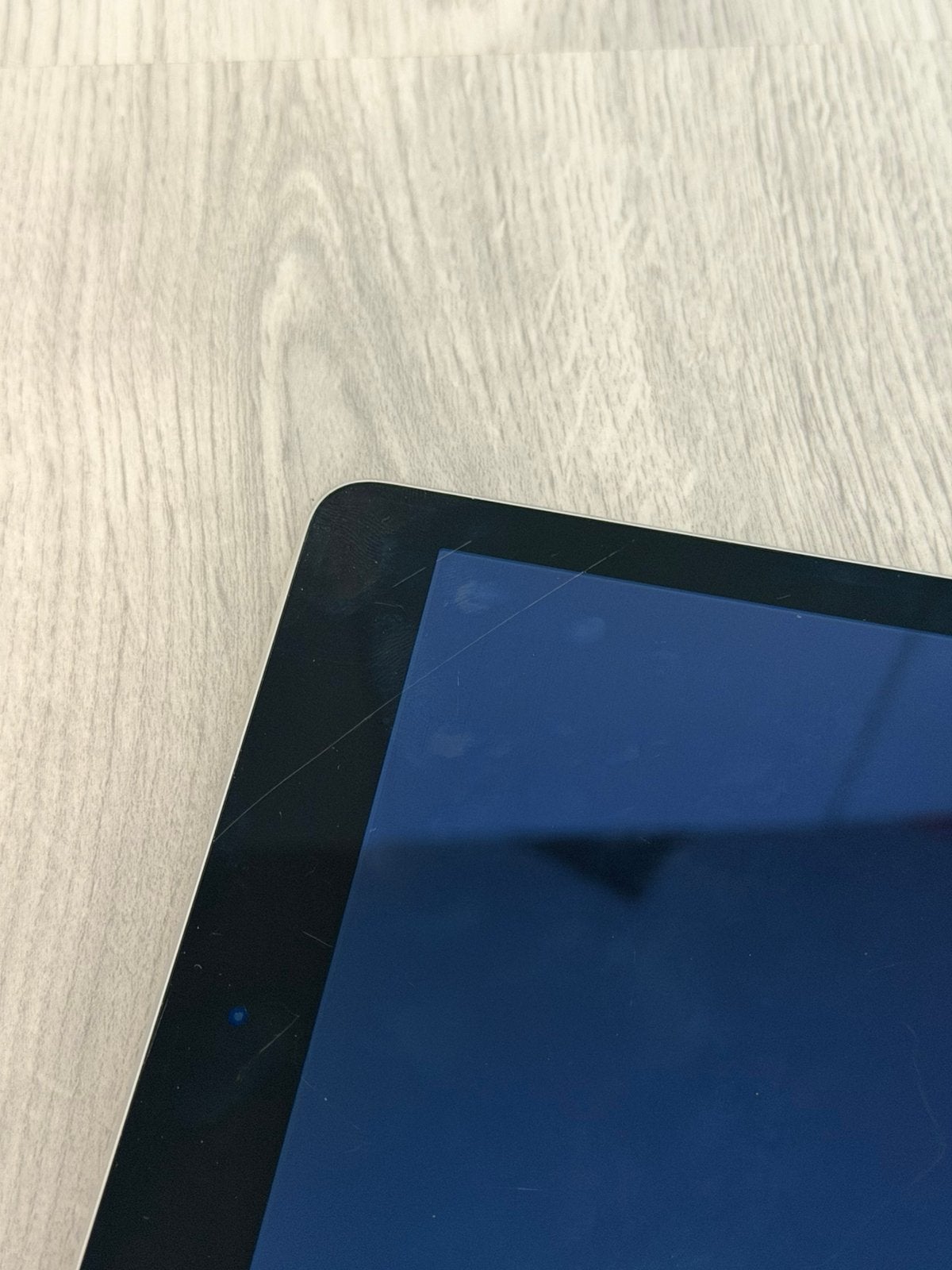Foto 6 van Apple iPad Air 2 - Wi-Fi - 64GB - Space Gray 2016