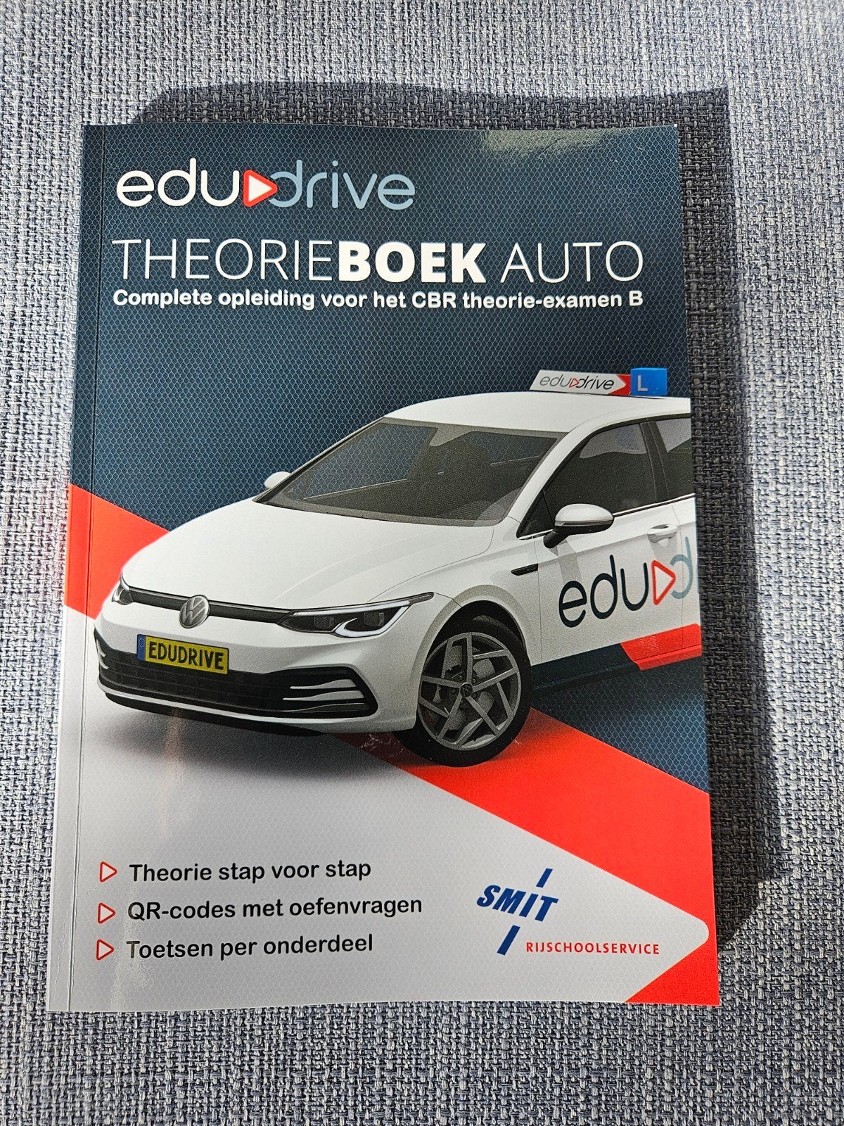 Juul Klarenbeek - EDUDRIVE Theorieboek B, Juul Klarenbeek, Ophalen of Verzenden, Zo goed als nieuw, Nederlands