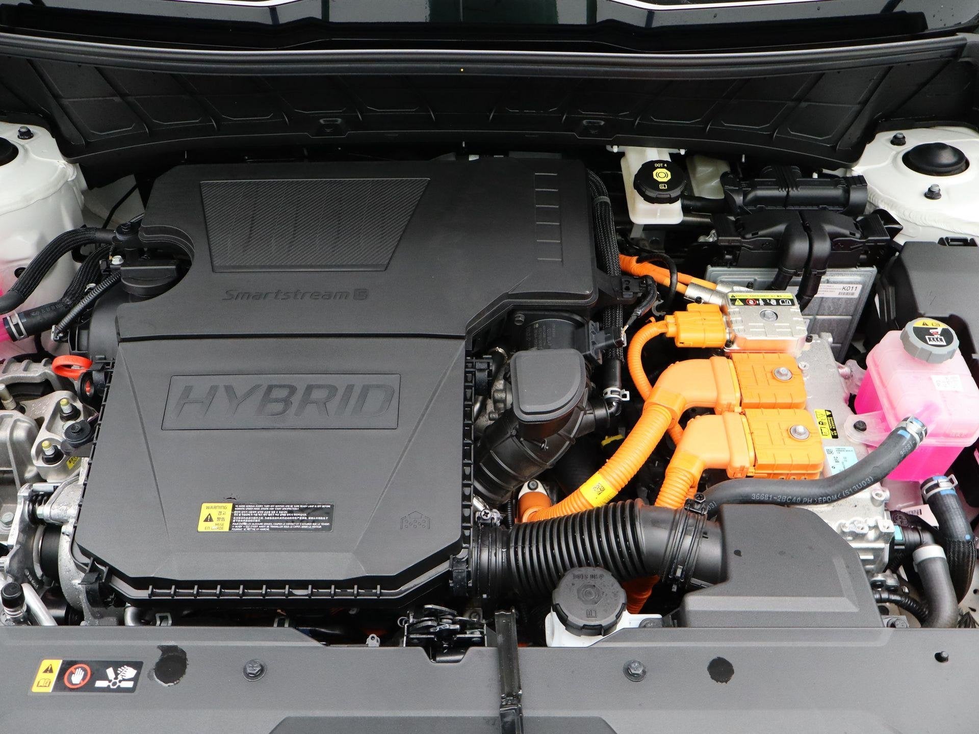 Foto 36 van Kia Niro 1.6 GDi Hybrid DynamicPlusLine | Open dak | Clima |