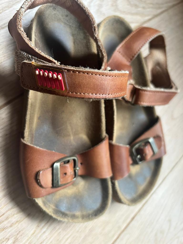 Red rag sandalen, Gebruikt, Jongen of Meisje, Schoenen, Ophalen of Verzenden