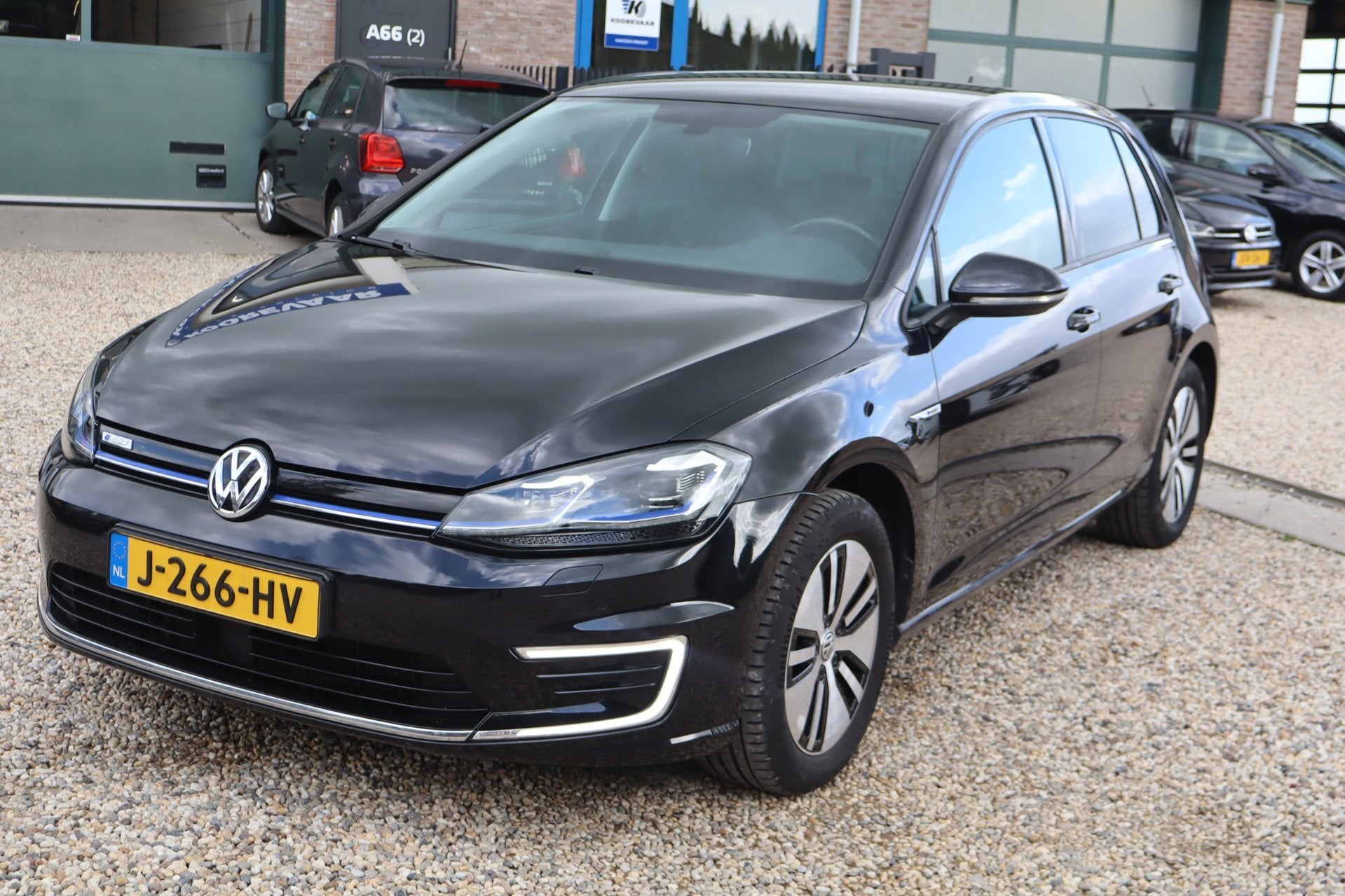 Volkswagen E-Golf LEDER PARK PILOT E-DITION, Auto's, 136 pk, Gebruikt, 35 kWh, 230 km