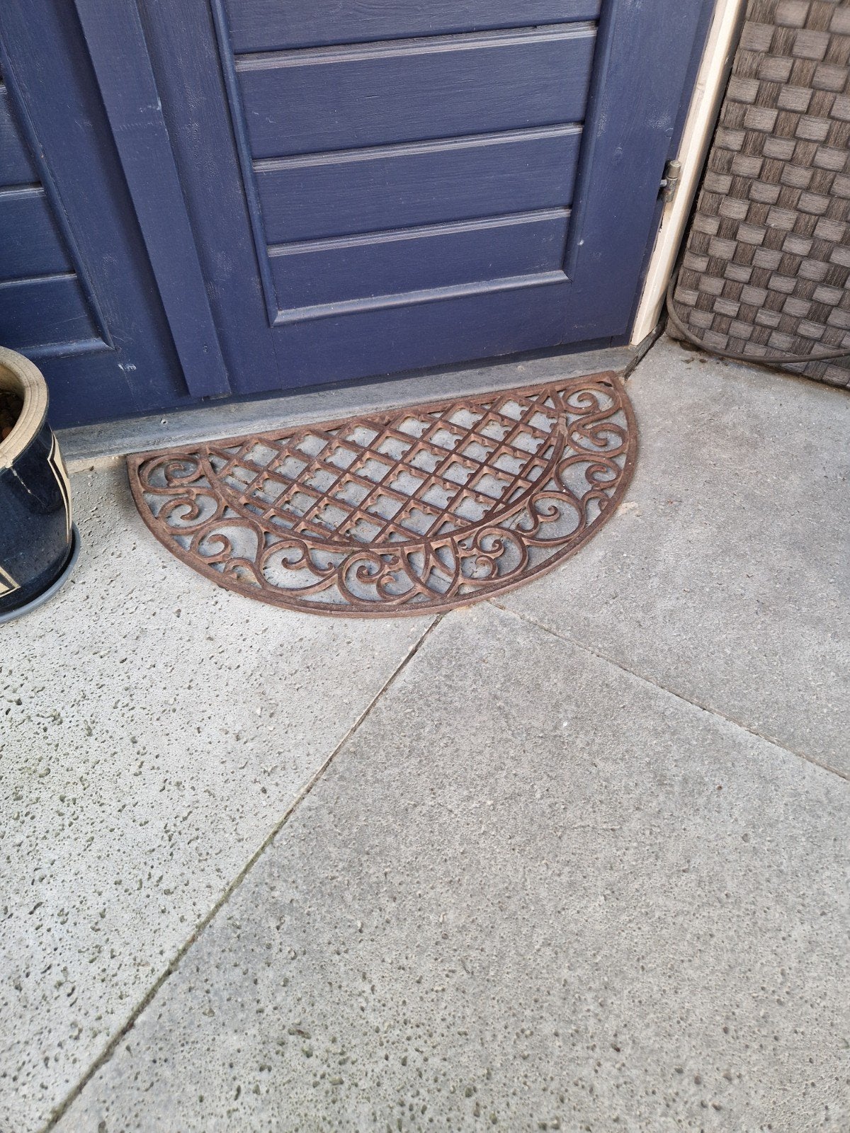 Halfronde gietijzeren deurmat, Tuin en Terras, Deurmatten, Gebruikt, Gietijzer, Buiten, Ophalen