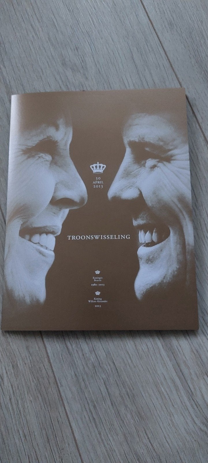 Postzegelboekje Troonswisseling 2013 - Koningin Beatrix, Postzegels en Munten, Postzegels | Nederland, Ophalen of Verzenden