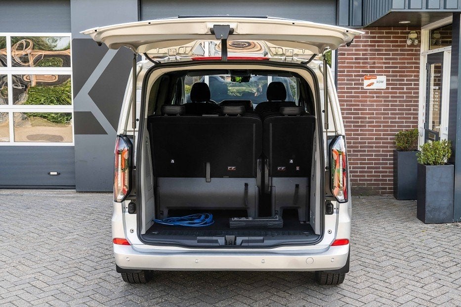 Ford Tourneo Custom Titanium X L1H1 | 360 Camera | ACC | B&O, Auto's, Ford, 232 pk, Gebruikt, 1850 kg, Bedrijf
