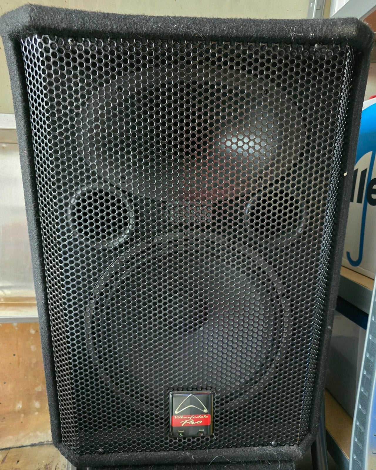 set van 2 Wharfedale Pro EVP-X12P speakers, Gebruikt, Inclusief kabels, Wharfedale, Ophalen