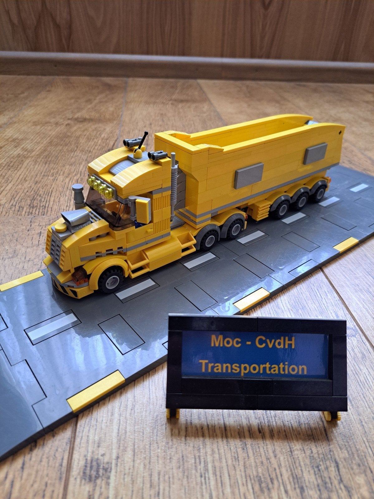 Lego City MOC: Gele Amerikaanse Trekker met gele Kieptrailer, City, MOC (eigen creatie), Lego, Ophalen of Verzenden