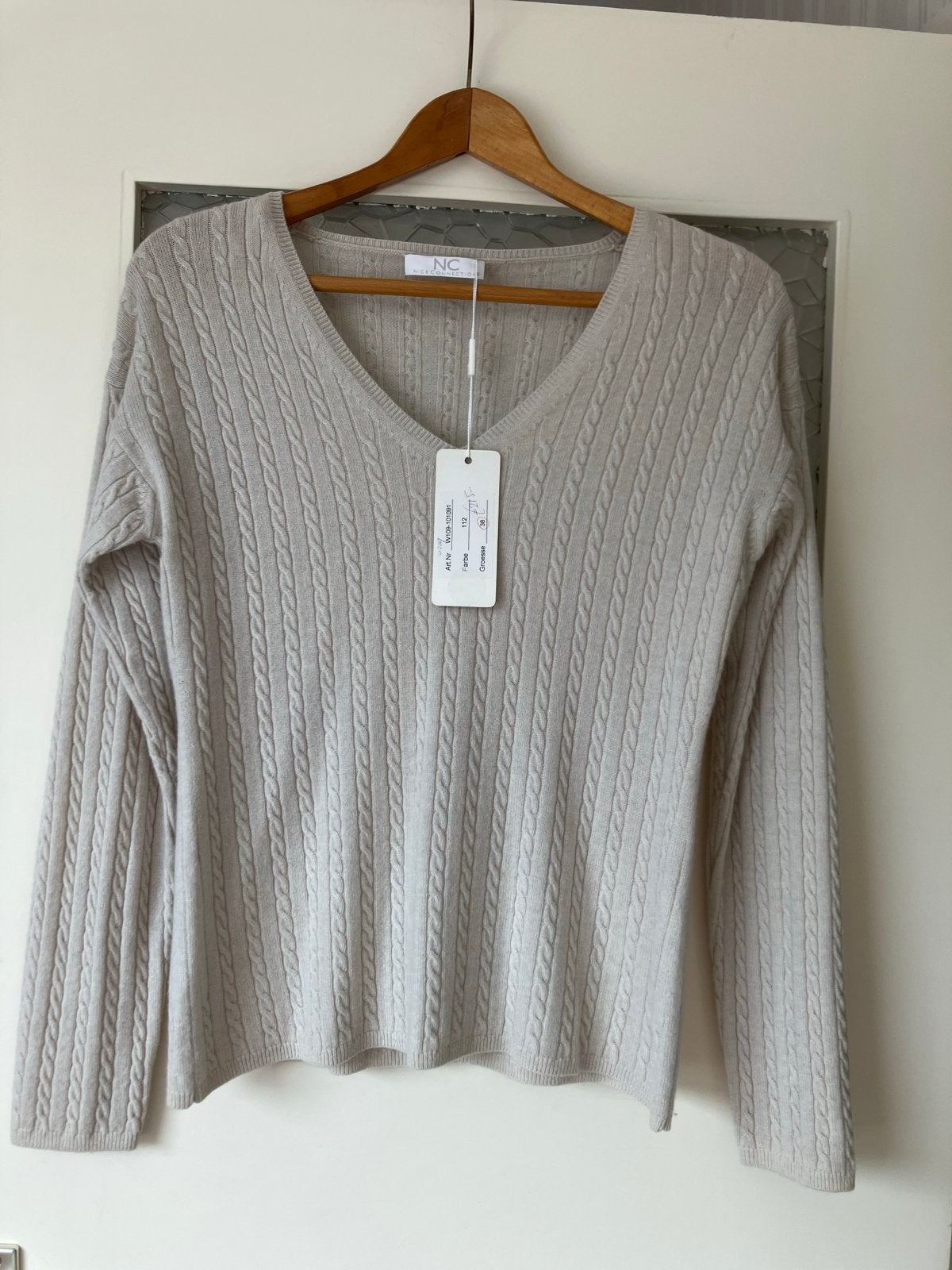 NC Nice Connection trui maat 38, 50% cashmere 50% wol, Kleding | Dames, Ophalen of Verzenden, Nieuw, Maat 38/40 (M), Beige