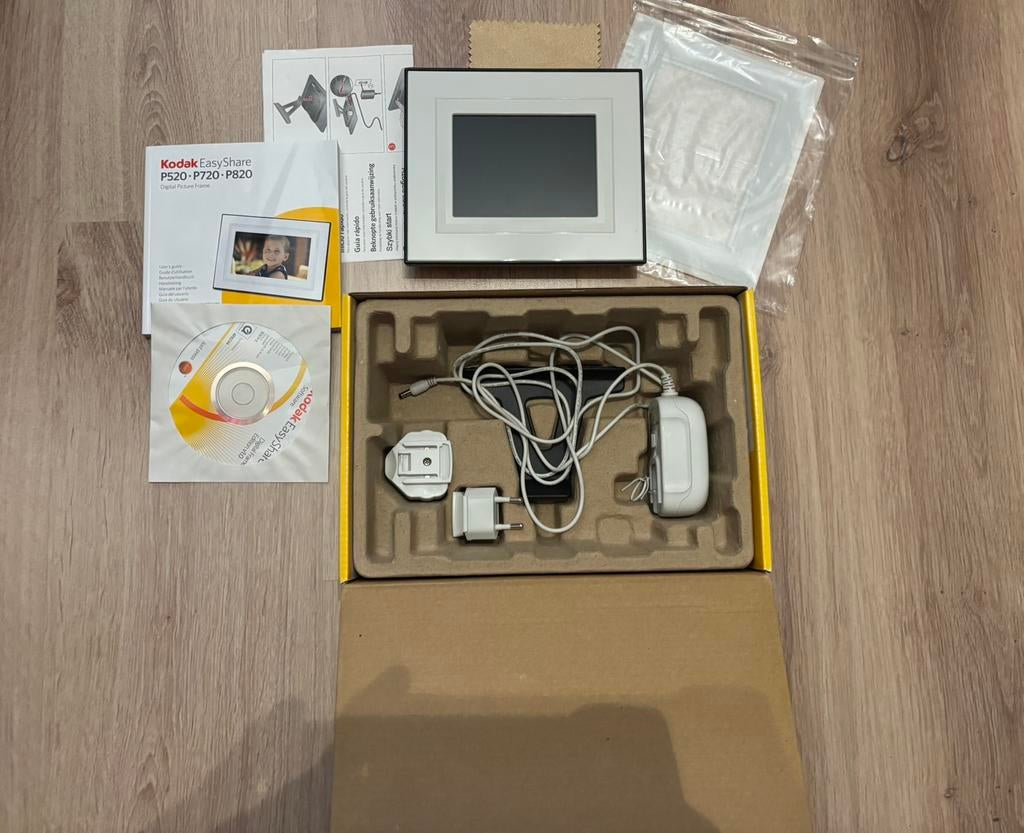 Digitale fotolijst Kodak EasyShare P520; nieuw in doos, Ophalen of Verzenden, Nieuw