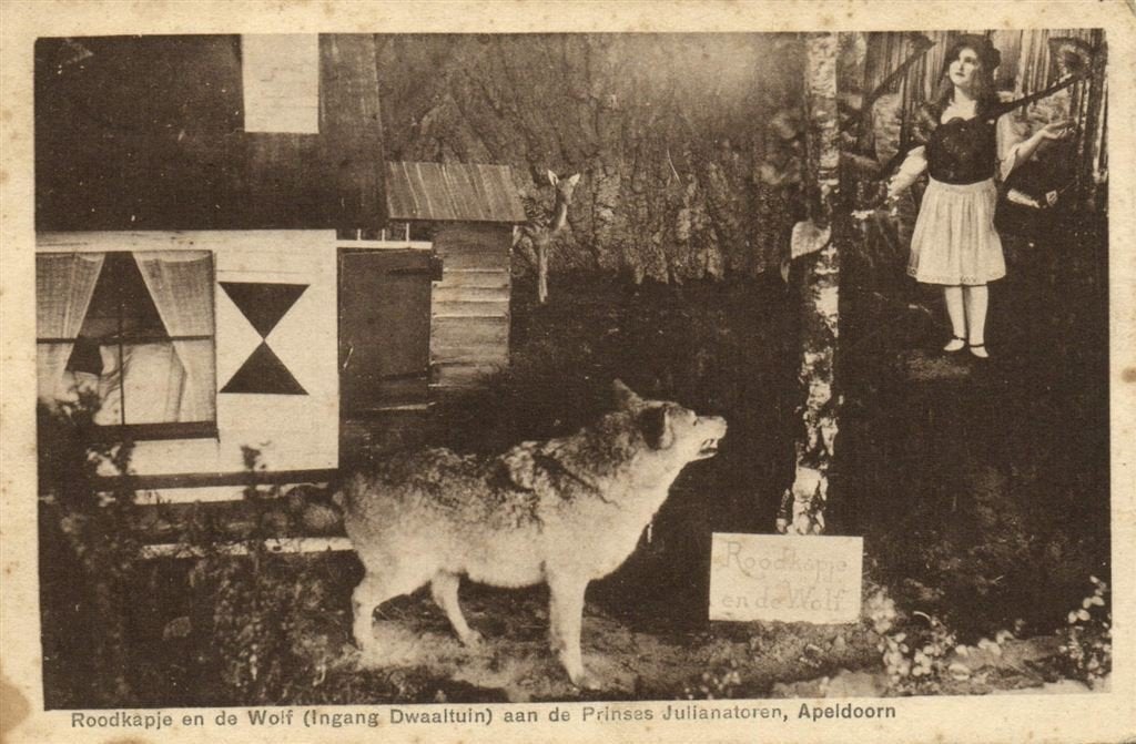 Roodkapje en de Wolf - Prinses Julianatoren, Apeldoorn - 193, Ophalen of Verzenden, 1920 tot 1940, Gelopen, Gelderland