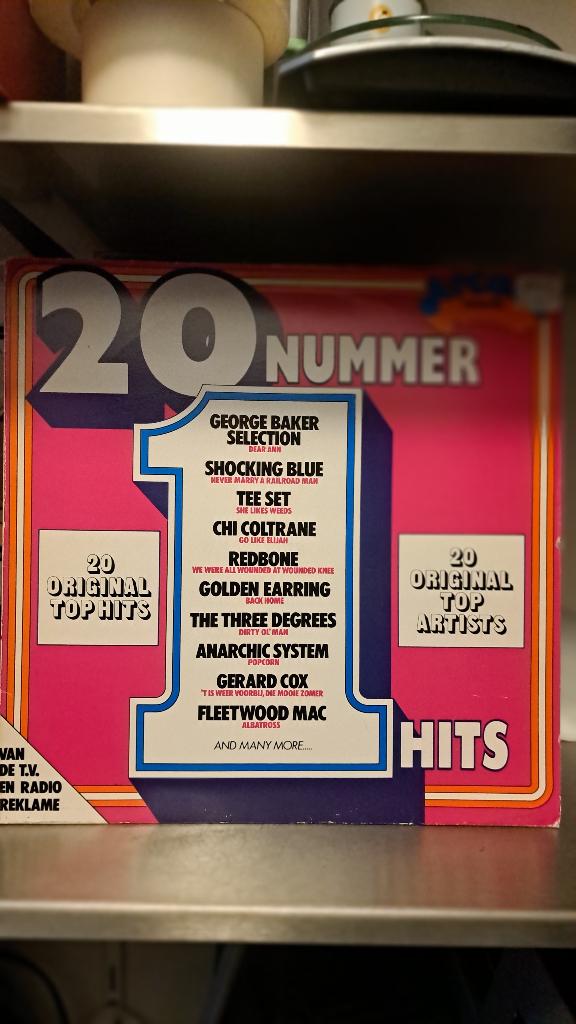lp 20 Nummer 1 hits (Z267-149), Ophalen of Verzenden, Zo goed als nieuw, 12 inch, Pop