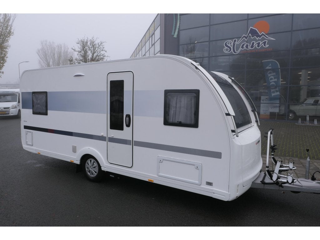 Adria Adora 522 UP Mover, Airco,deeltent, Caravans en Kamperen, Rondzit, Schokbreker, 5 tot 6 meter, 1250 - 1500 kg