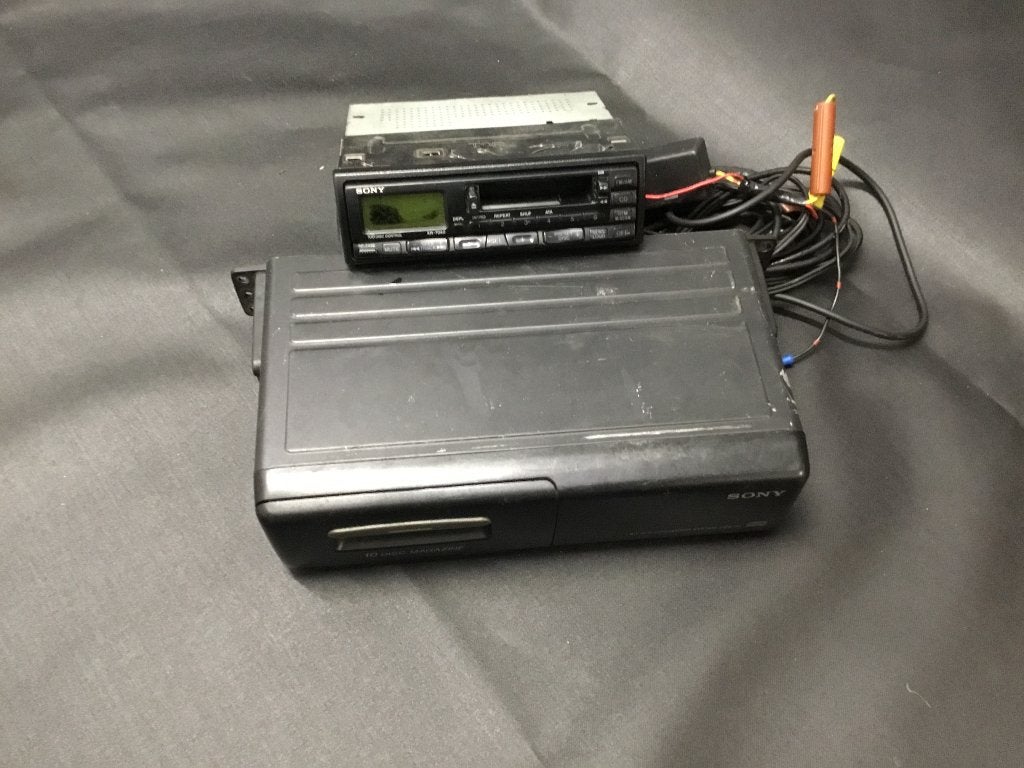 Sony CD wisselaar + auto radio cassette speler, Ophalen of Verzenden, Gebruikt