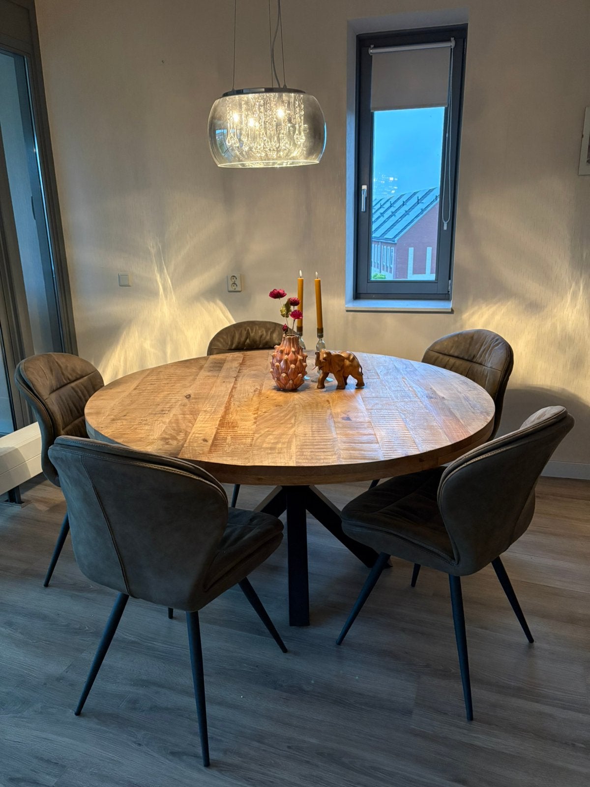 Ronde tafel met 5 stoelen, Huis en Inrichting, Tafels | Eettafels, Ophalen, 150 tot 200 cm, Rond, Zo goed als nieuw