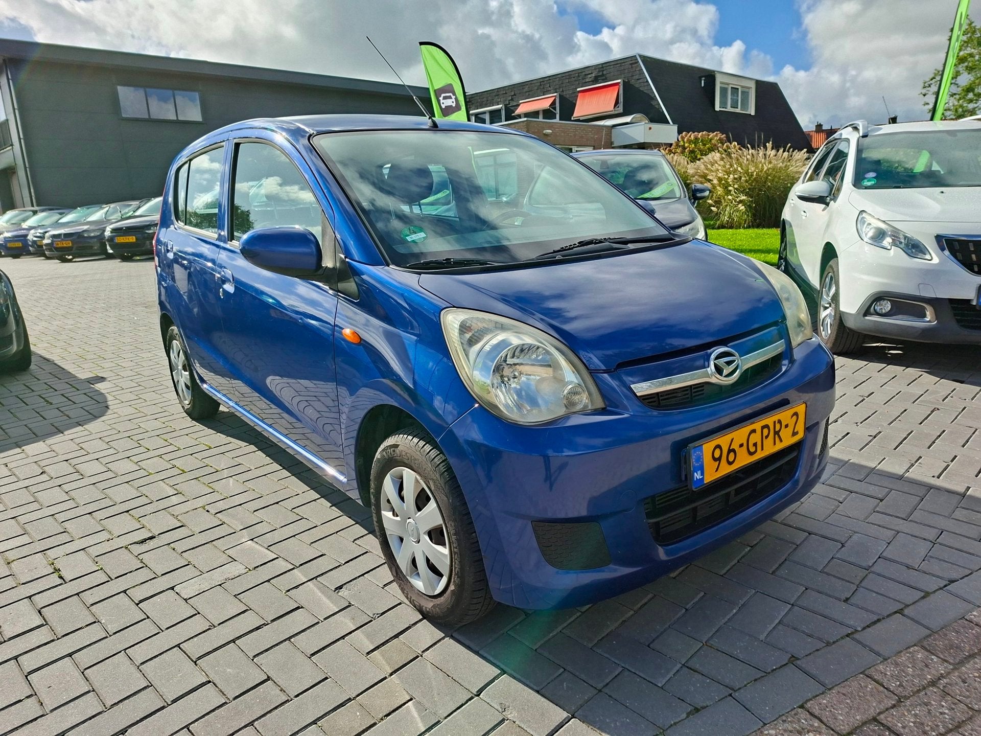 Daihatsu Cuore 1.0 Premium / Super zuinig / APK okt 2027, Voorwielaandrijving, 18 €/maand, Cuore, 23 km/l