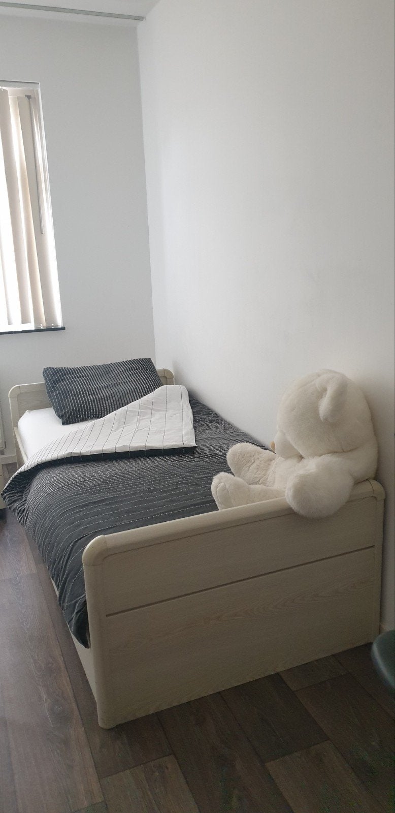 Tiener/ Studentenkamer, Ophalen, Gebruikt, Eenpersoons, Beige