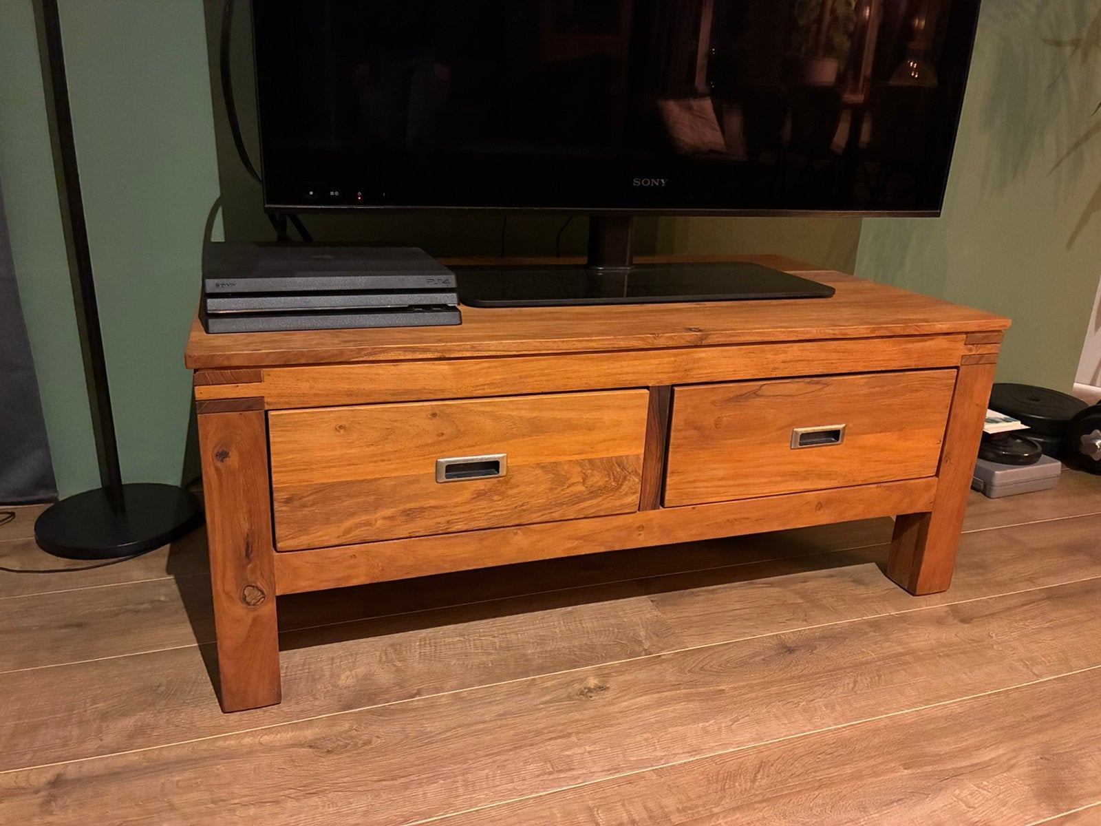 Salontafel / TV meubel massief teakhout Henders & Hazel, Ophalen, Gebruikt, 100 tot 150 cm, Teakhout