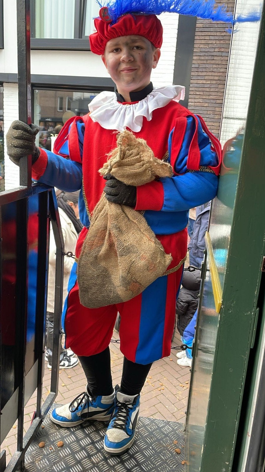 Roetveeg Piet te boeken, Diversen, Sinterklaas, Verzenden