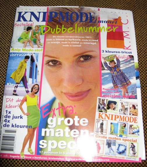 3 x KNIPMODE - DE NUMMERS : 3/1997 1/2000 EN 7/2001, Overige typen, Verzenden, Vrouw, Zo goed als nieuw