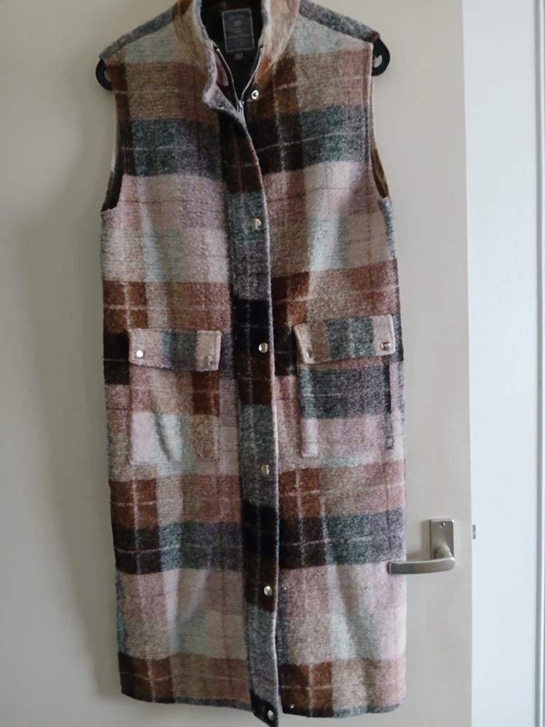 Geisha lang mouwloos vest/jas, maat 34 XS, geblokt bruin, Ophalen of Verzenden, Zo goed als nieuw, Maat 34 (XS) of kleiner, Geisha