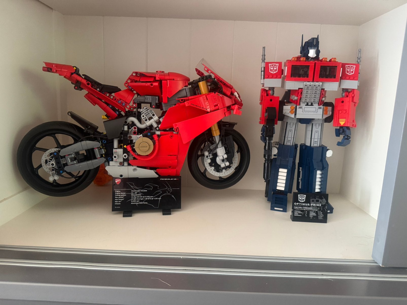 Lego technic Ducati Ferrari Redbull Optimus Prime, Ophalen of Verzenden, Zo goed als nieuw