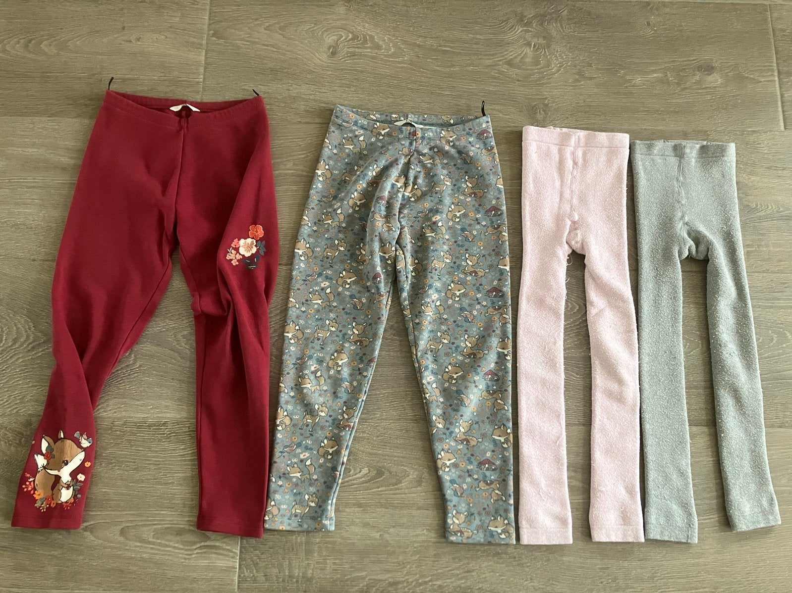 Leuke set van 2 fleece leggings en 2 fleece broeken 128, Ophalen of Verzenden, Gebruikt, Meisje, Broek