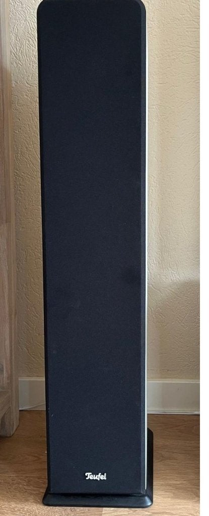 Teufel Ultima 40 Speakers Wit, Vloerstaande luidspreker, Zo goed als nieuw, Ophalen, 150 watt of meer