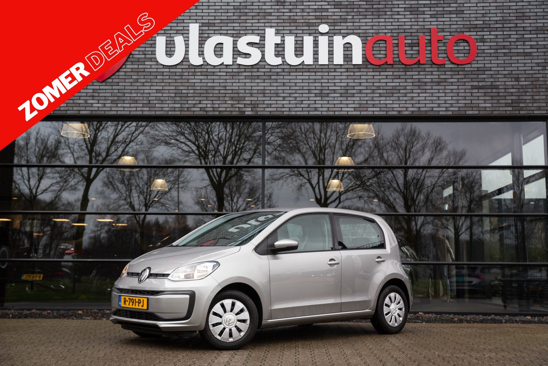 Volkswagen up! 1.0 , Airco, 5-deurs, NAP, Bluetooth, Start/S, Voorwielaandrijving, Stof, Gebruikt, 4 stoelen