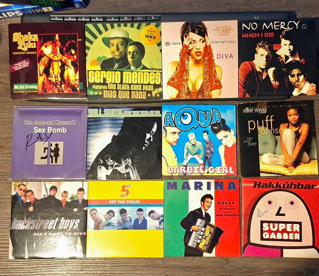 CD singles (32 stuks), Cd's en Dvd's, 6 singles of meer, Ophalen of Verzenden, Zo goed als nieuw