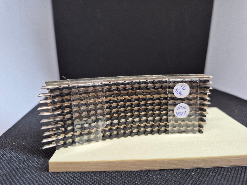 Minitrix 4912 - 10 x gebogen rail R1 / 30 graden (16534), Gebruikt, Gelijkstroom, Trix, Rails