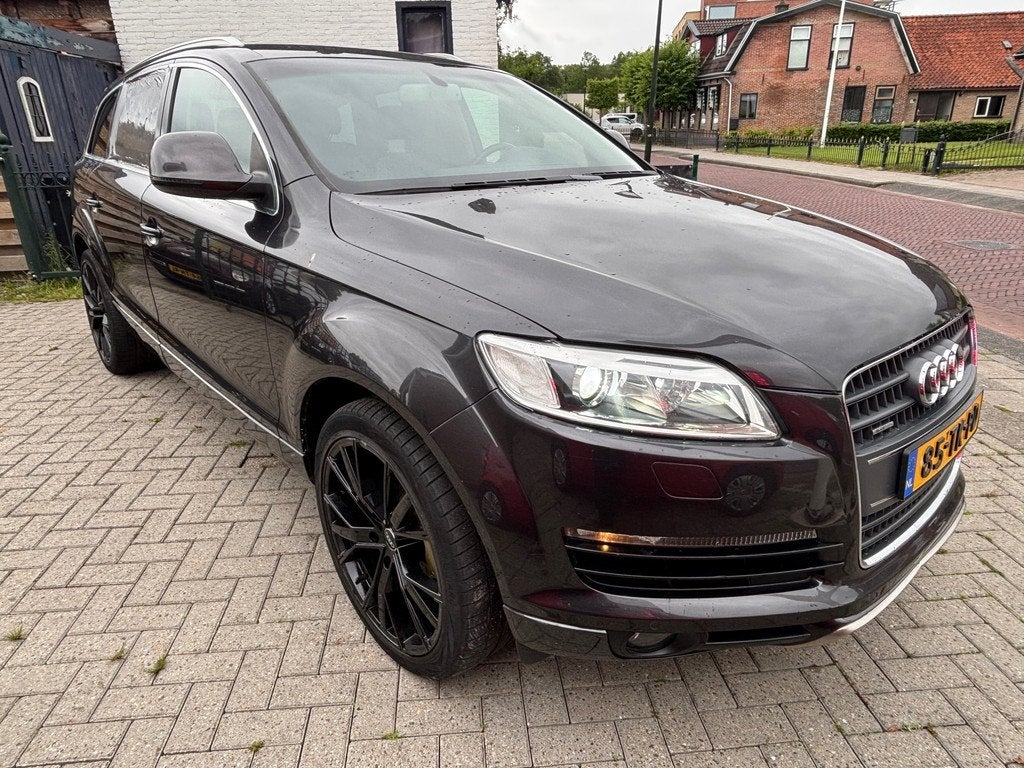 Audi Q7 3.0 TDI quattro 5+2 |YOUNGTIMMER trekhaak | memory s, Auto's, Audi, Automaat, Gebruikt, 7 stoelen, 233 pk