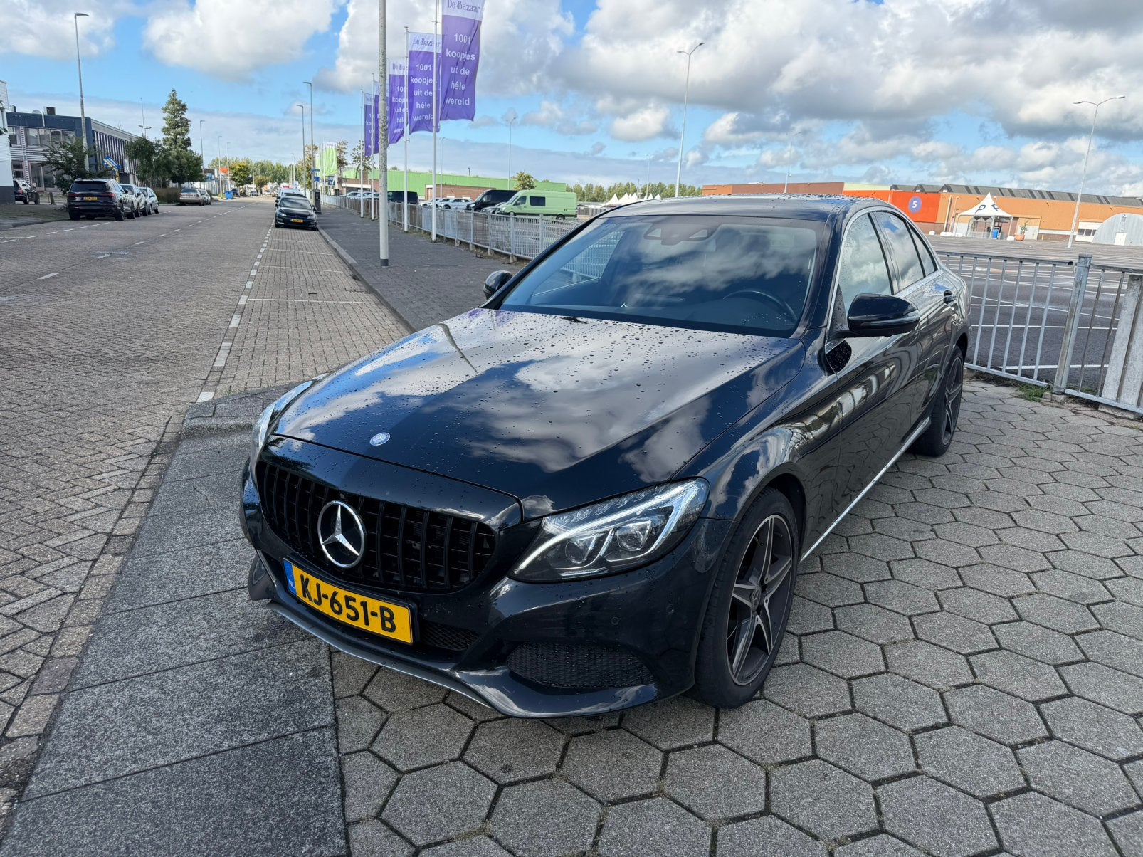 Mercedes-Benz C-Klasse 2.0 C250 Sedan AUT 2016 Zwart, Automaat, 1800 kg, Zwart, Origineel Nederlands