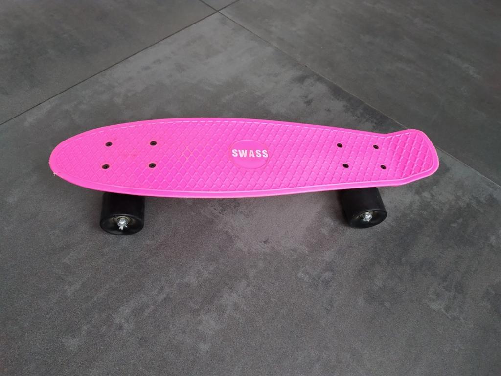 Swass Vinyl Cruiser Skateboard - Roze, Sport en Fitness, Skateboarden, Gebruikt, Skateboard, Ophalen